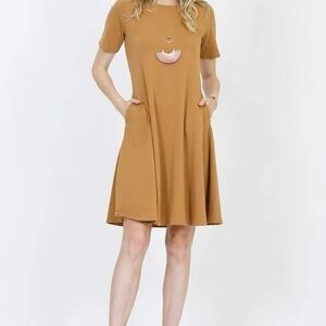 Zenana Outfitters Short Sleeve Swing Dress in Camel Brown